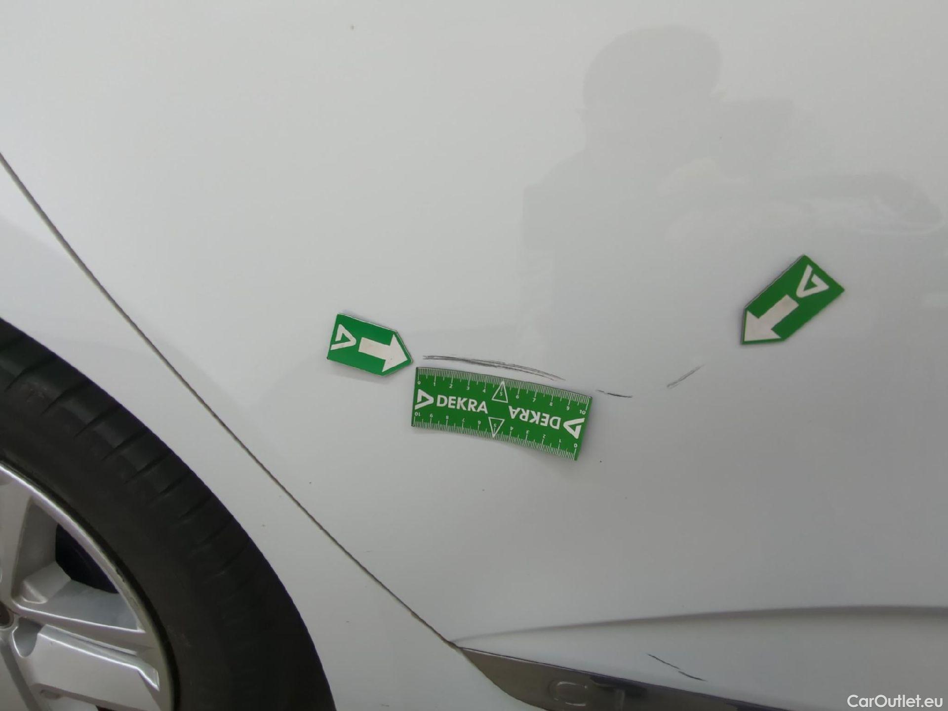  Renault  Clio  V Business 1.6 E-TECH Hybrid 140CV BVA6 E6d #9