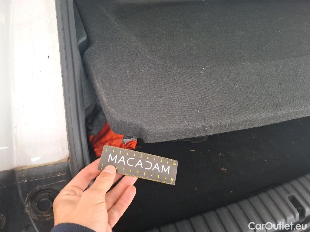  Bmw  Serie 1 Série 1 Berline 118 d Edition Sport 2.0 150CV BVA8 E6d #76