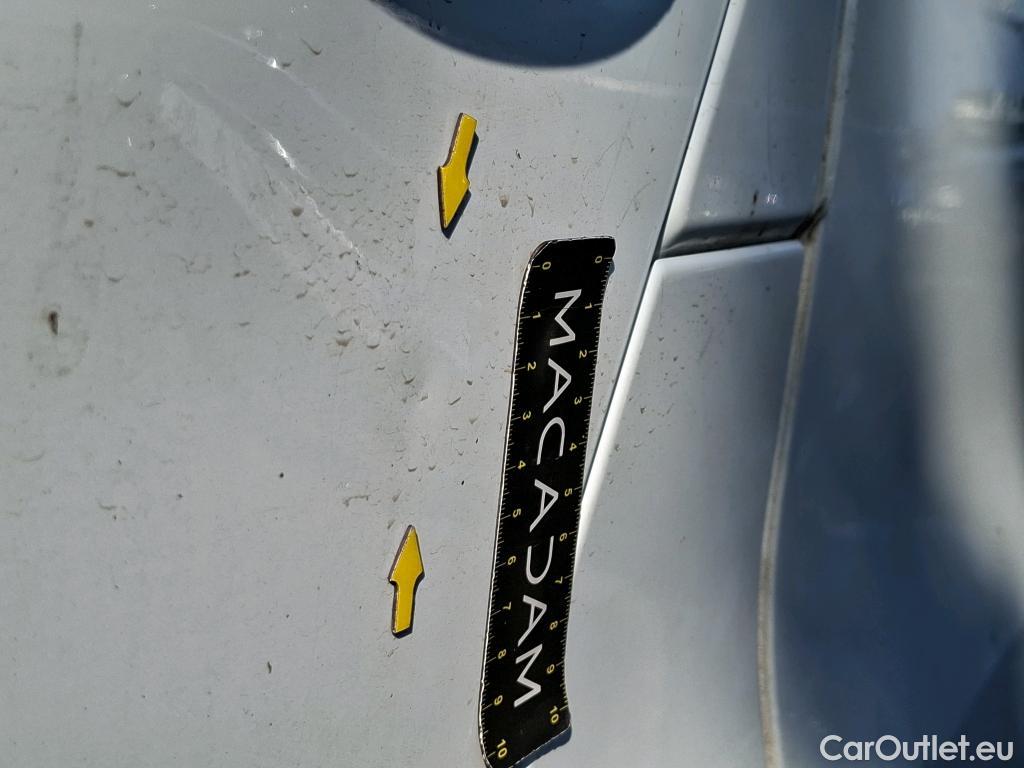 Renault  Trafic RENAULT  / 2014 / 4P / Fourgon tôlé &FG GCF L1H1 1200 dCi 95 E6 #33