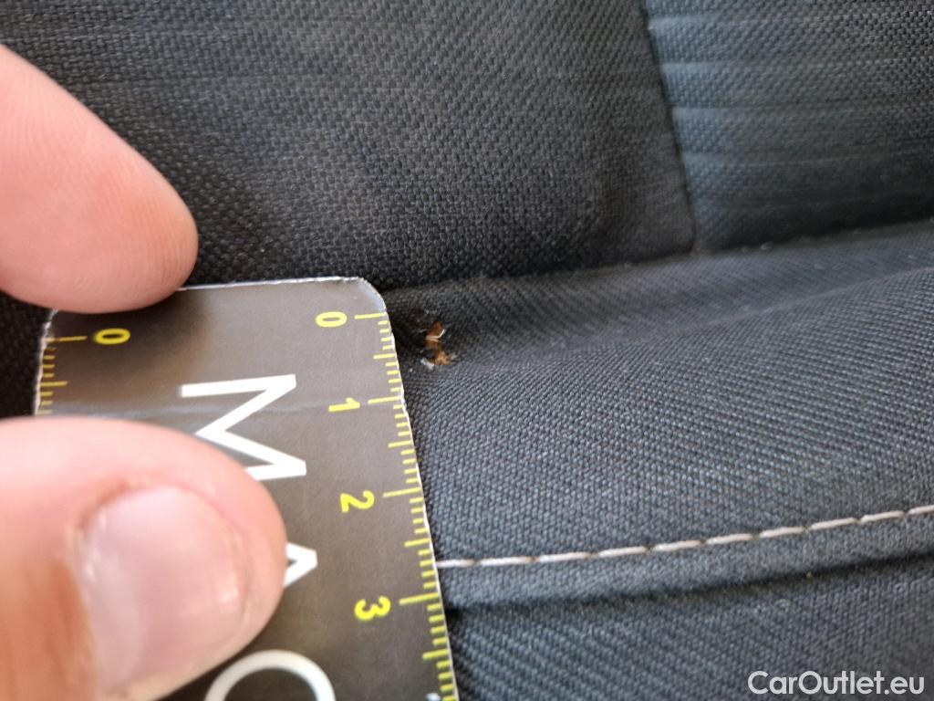 Renault  Trafic RENAULT  / 2014 / 4P / Fourgon tôlé &FG GCF L1H1 1200 dCi 95 E6 #63