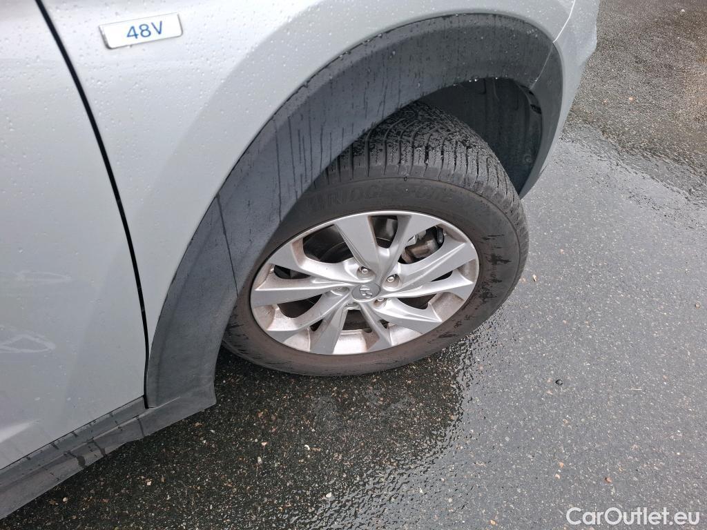  Hyundai  Tucson HYUNDAI  / 2018 / 5P / SUV 1.6 CRDI 136 HYBRID 48V DCT-7 BUSINESS #31