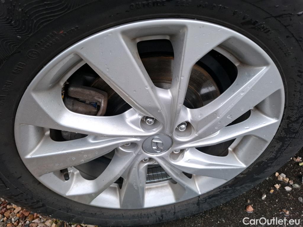  Hyundai  Tucson HYUNDAI  / 2018 / 5P / SUV 1.6 CRDI 136 HYBRID 48V DCT-7 BUSINESS #29