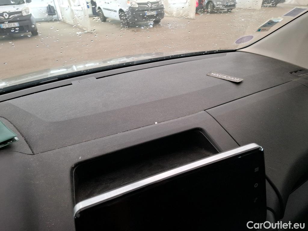 Citroen  Berlingo  Feel M 1.2 PureTech 130CV BVA8 E6d #13