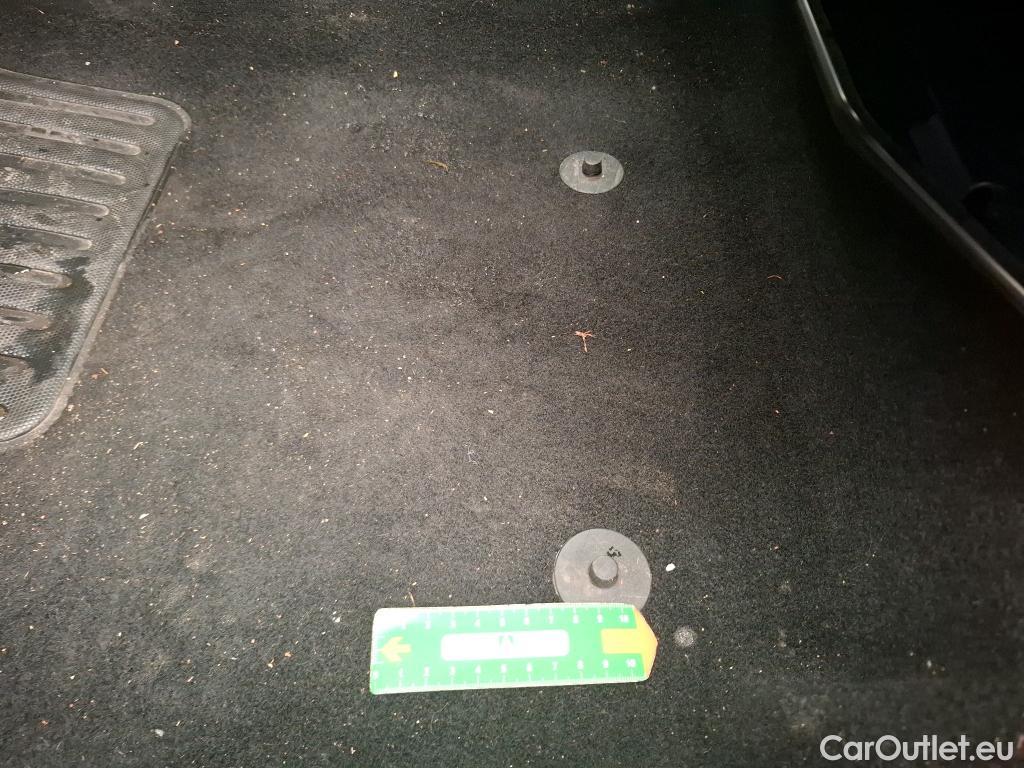  Citroen  C4 Cactus  Feel Business 1.2 PureTech 110CV BVM6 E6d #8