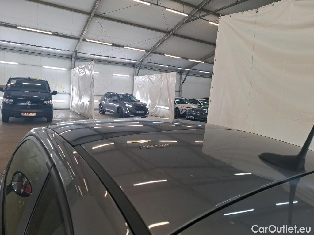  Fiat  500 FIAT  / 2015 3P  Berline Hybrid 10 BSG 70 ch Dolcevita #4