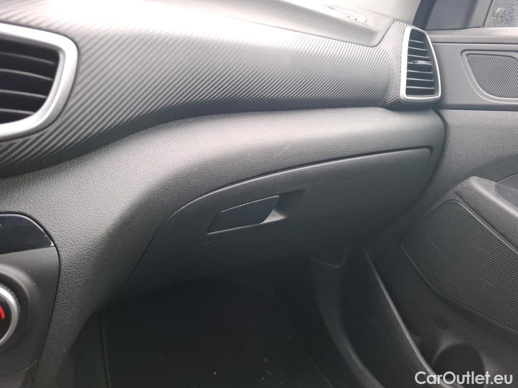  Hyundai  Tucson HYUNDAI  / 2018 / 5P / SUV 1.6 CRDI 136 HYBRID 48V DCT-7 BUSINESS #13