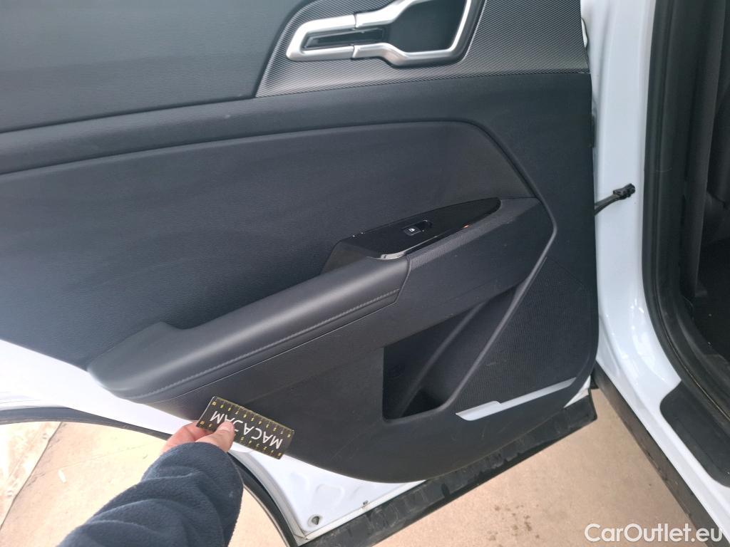 KIA  Sportage KIA  / 2021 / 5P / SUV 1.6 T-GDI 265 PHEV AUTO 4WD ACTIVE BUSIN #24