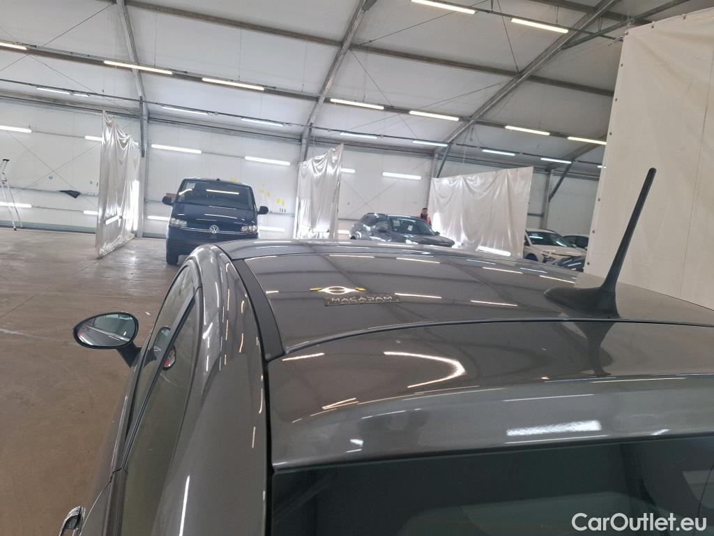  Fiat  500 FIAT  / 2015 3P  Berline Hybrid 10 BSG 70 ch Dolcevita #3