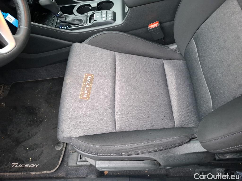  Hyundai  Tucson HYUNDAI  / 2018 / 5P / SUV 1.6 CRDI 136 HYBRID 48V DCT-7 BUSINESS #18