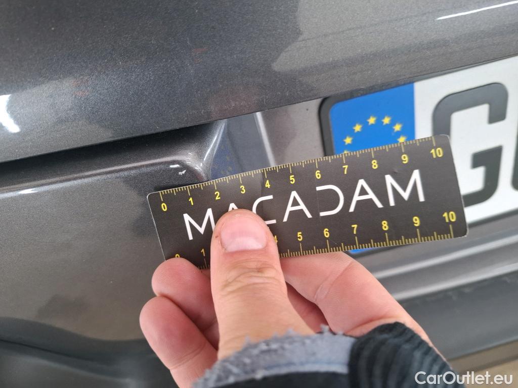  Citroen  C3  Feel Pack 1.2 PureTech 80CV BVM5 E6d #4