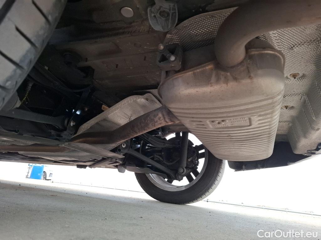  Bmw  X1 Série  sDrive 18 i M Sport 1.5 140CV BVA7 E6dT #24