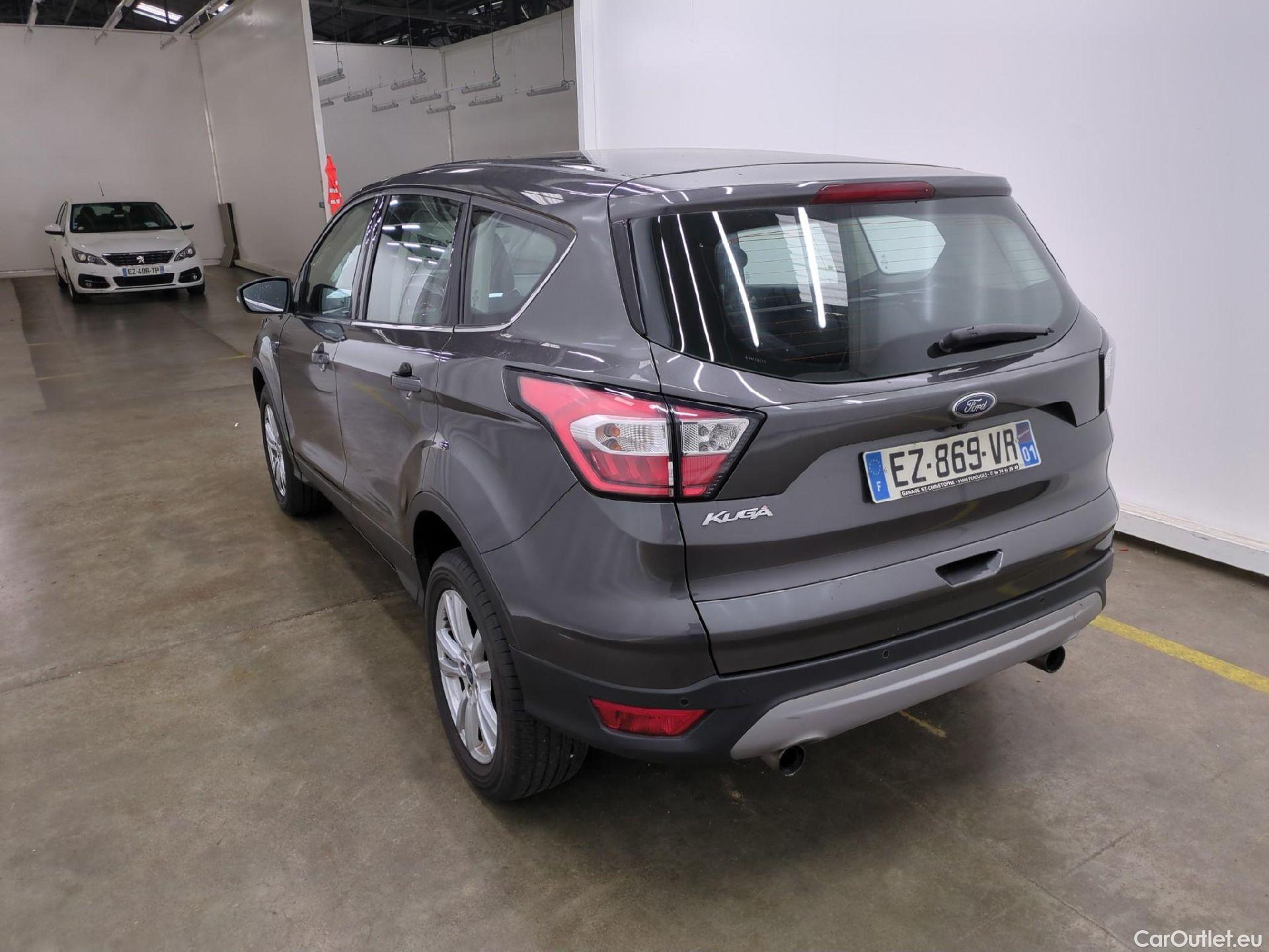 Ford  Kuga  Titanium 1.5 TDCi 120CV BVM6 E6 #2