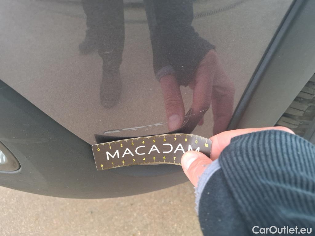  Citroen  C3  Feel Pack 1.2 PureTech 80CV BVM5 E6d #2