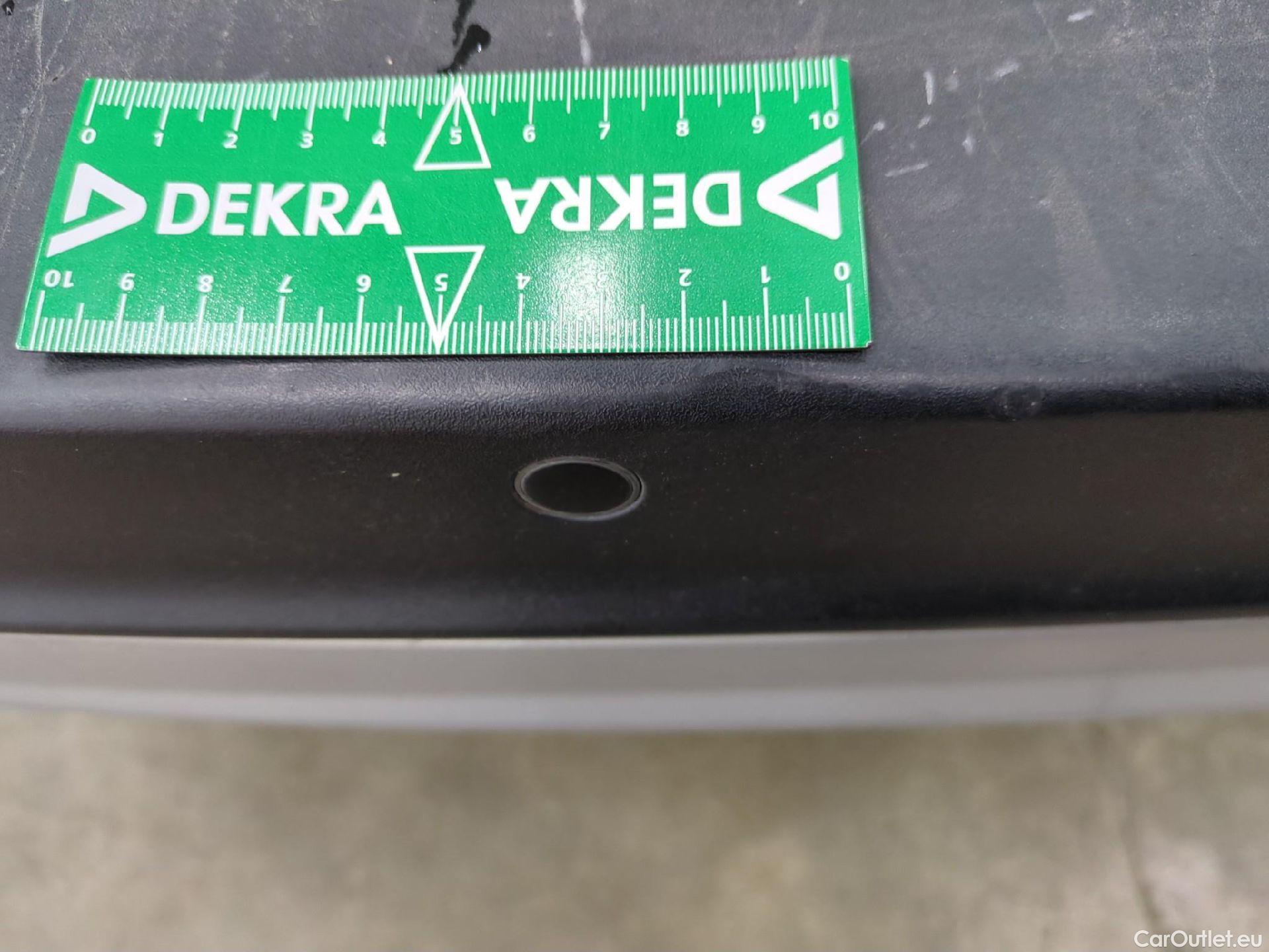 Ford  Kuga  Titanium 1.5 TDCi 120CV BVM6 E6 #18