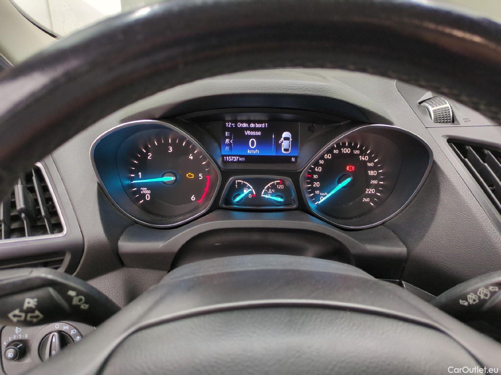 Ford  Kuga  Titanium 1.5 TDCi 120CV BVM6 E6 #6