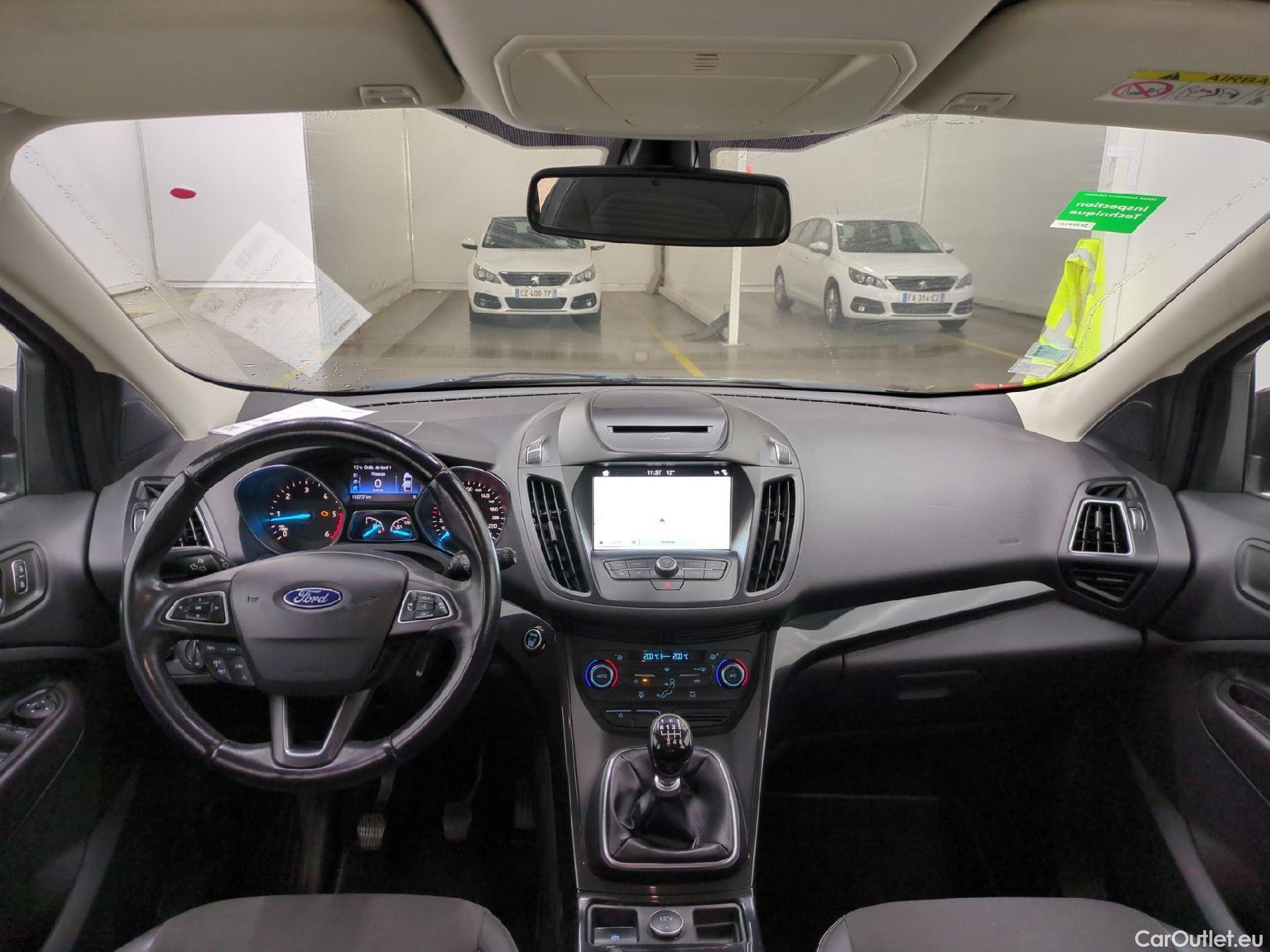 Ford  Kuga  Titanium 1.5 TDCi 120CV BVM6 E6 #5