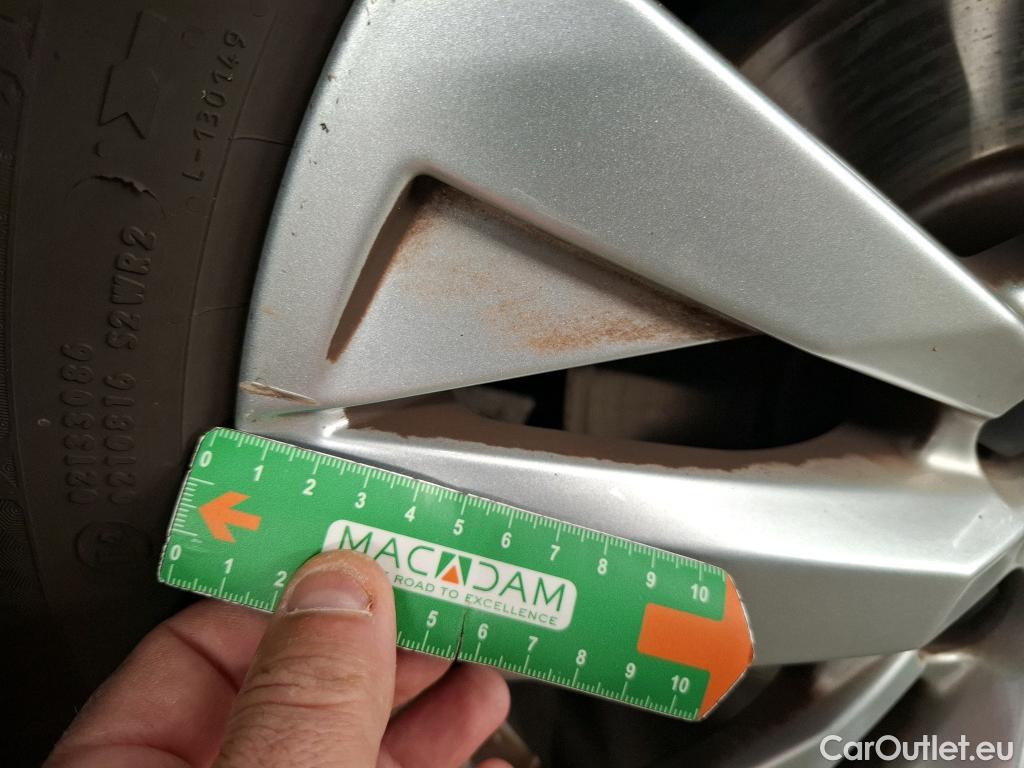  Peugeot  3008  II Active Pack 1.5 HDi 130CV BVA8 E6d #8