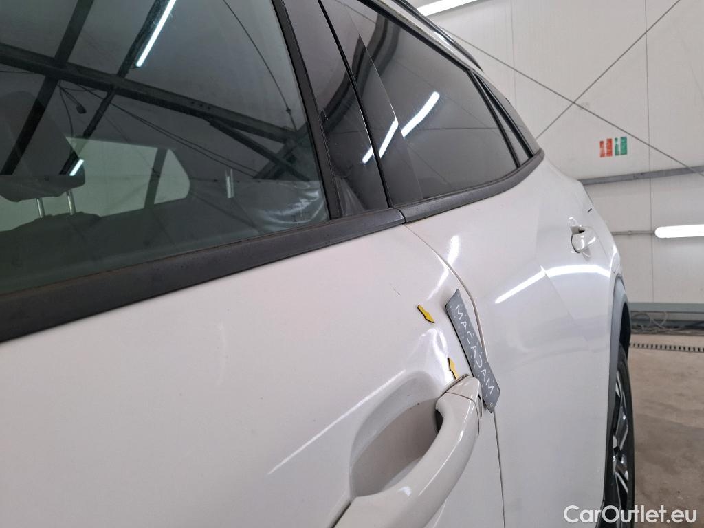 Peugeot  2008  Allure Business 1.2 PureTech 130CV BVM6 E6d #13