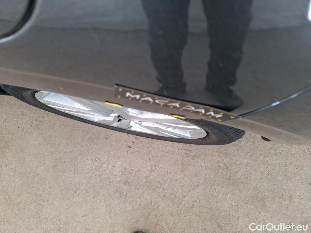  Peugeot  208  Allure Business 1.2 PureTech 110CV BVM6 E6dT #42