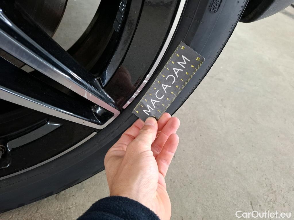  Mercedes  GLA MERCEDES-BENZ  / 2020 / 5P / SUV 1.3  250 e AMG LINE DCT #15