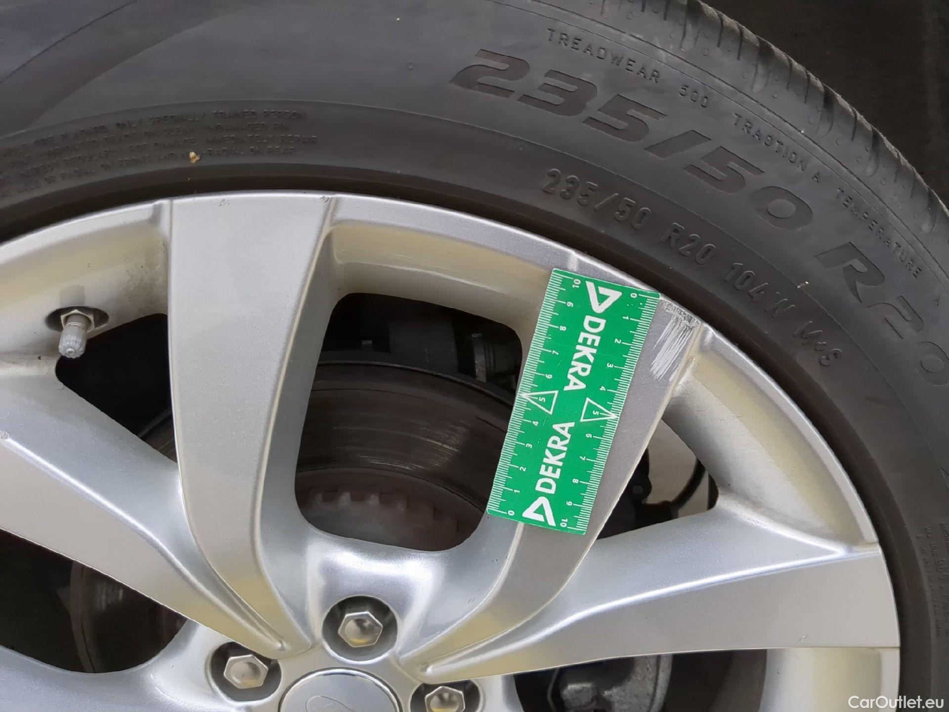  Land Rover  Discovery LAND ROVER  Sport / 2019 / 5P / SUV 1.5 P300e PHEV AUTO 4WD HSE #10