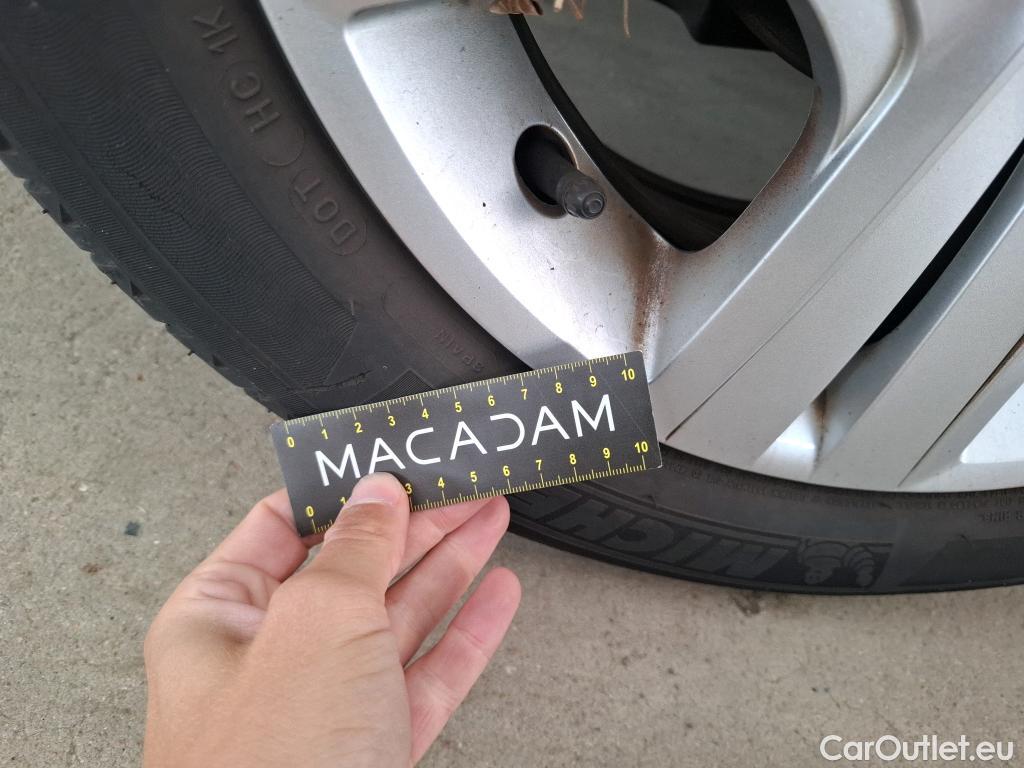  Peugeot  208  Allure Business 1.2 PureTech 110CV BVM6 E6dT #20