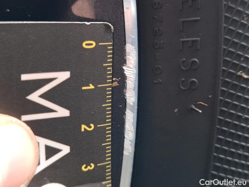  Nissan  Micra NISSAN  5p Berline IG-T 90 N-Connecta #32