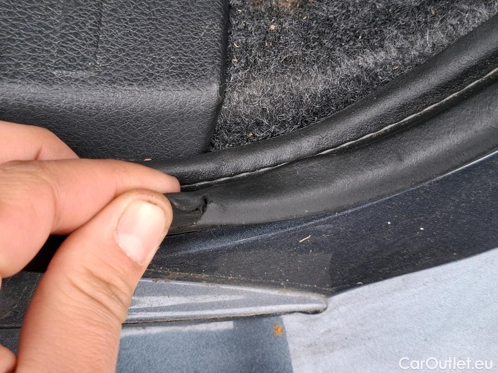  Nissan  Micra NISSAN  5p Berline IG-T 90 N-Connecta #43