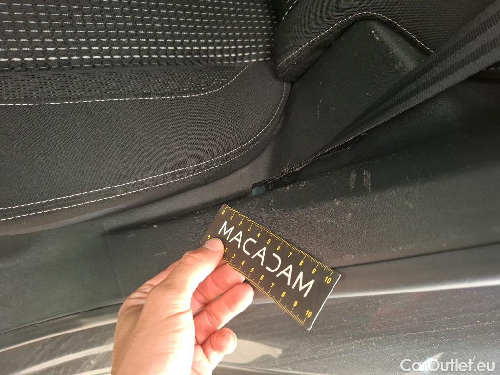  Peugeot  208  Allure Business 1.2 PureTech 110CV BVM6 E6dT #33