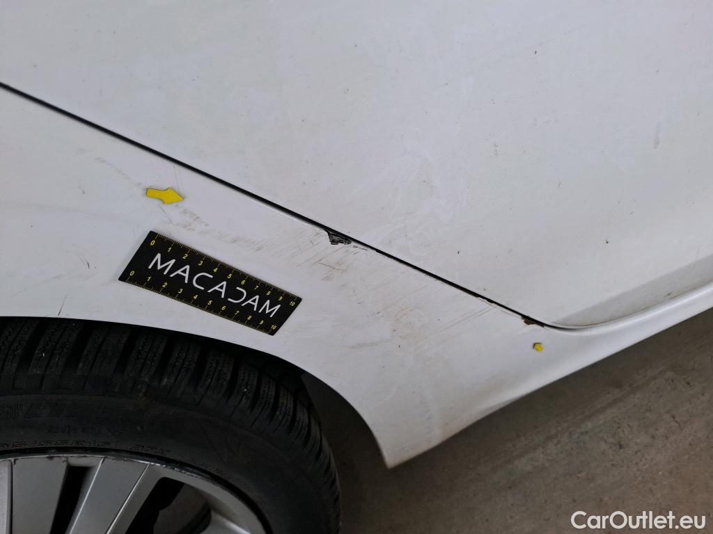  Peugeot  208  Style 1.2 PureTech 80CV BVM5 E6 #3