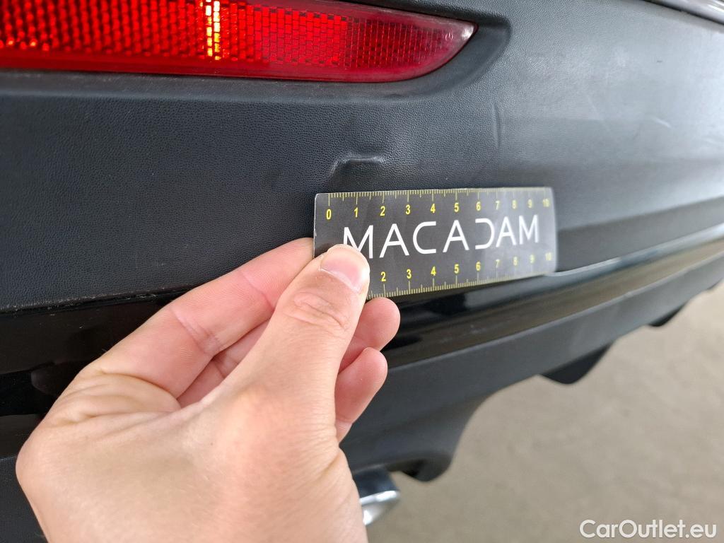  Mercedes  GLA MERCEDES-BENZ  / 2020 / 5P / SUV 1.3  250 e AMG LINE DCT #39