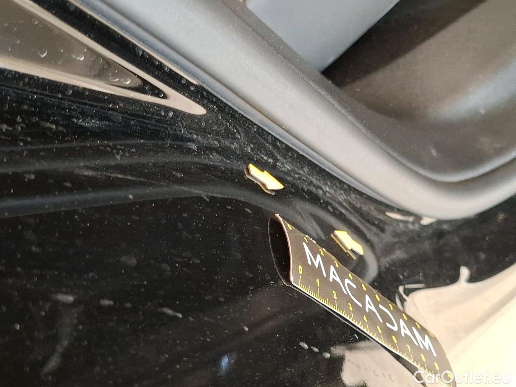  Peugeot  3008  Allure Pack 1.5 HDi 130CV BVA8 E6d #2