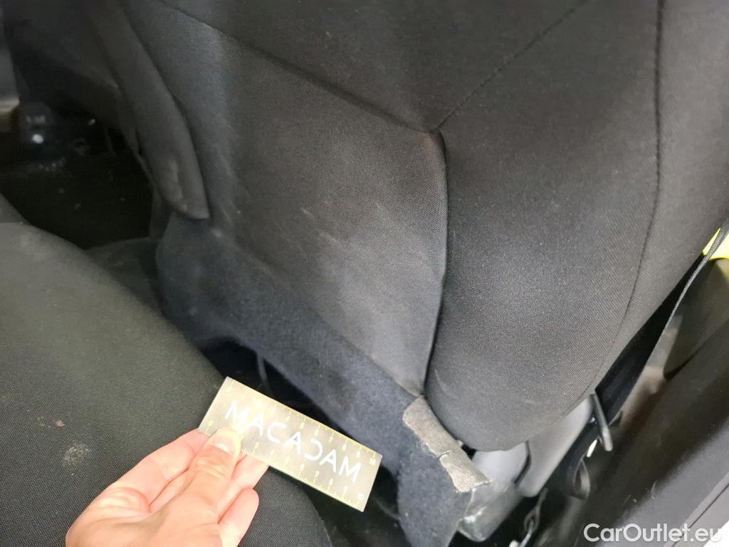  Peugeot  208  Style 1.2 PureTech 80CV BVM5 E6 #33