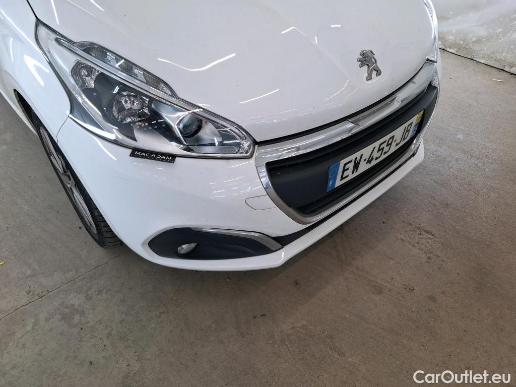  Peugeot  208  Style 1.2 PureTech 80CV BVM5 E6 #36