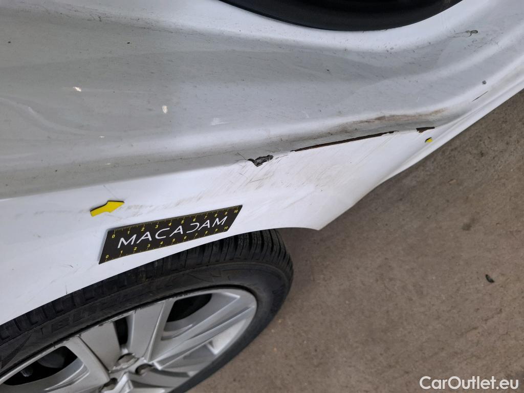  Peugeot  208  Style 1.2 PureTech 80CV BVM5 E6 #4