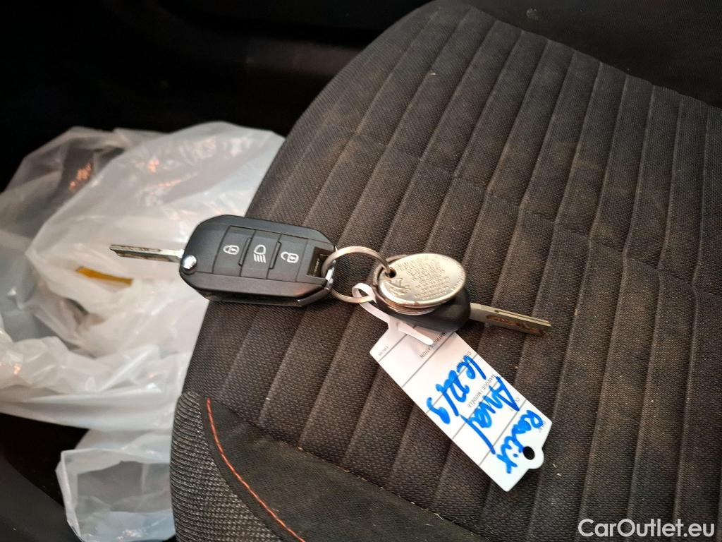  Peugeot  2008  Active Pack 1.5 HDi 110CV BVM6 E6d #12