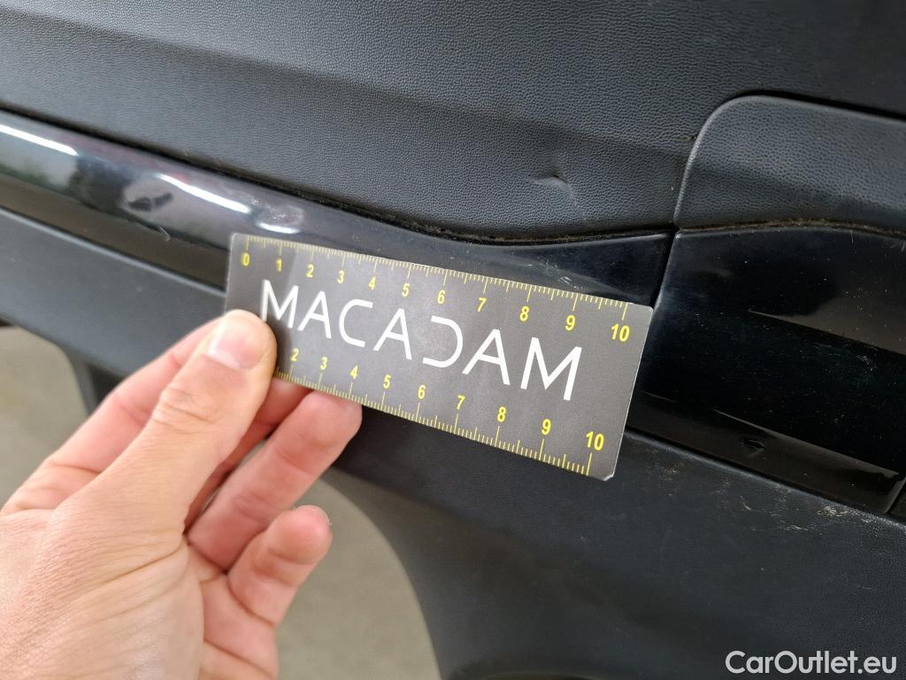  Mercedes  GLA MERCEDES-BENZ  / 2020 / 5P / SUV 1.3  250 e AMG LINE DCT #34