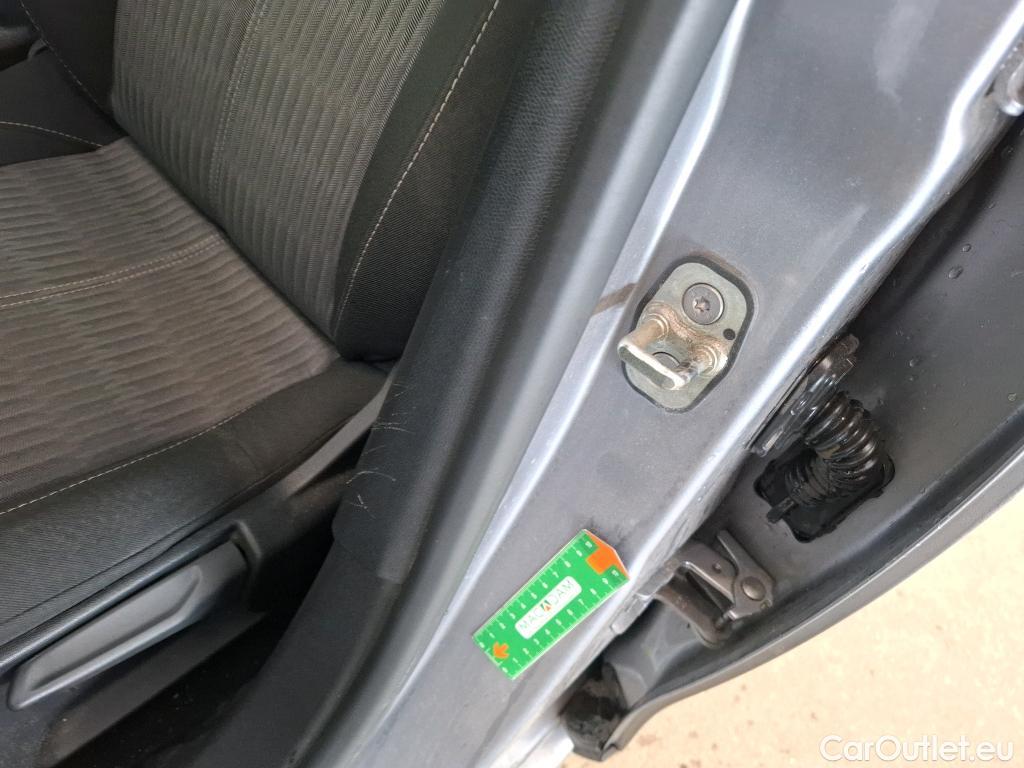  Opel  Corsa  F Edition Business 1.2 75CV BVM5 E6d #6