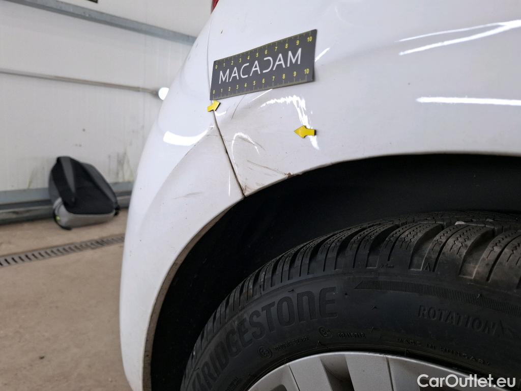  Peugeot  208  Style 1.2 PureTech 80CV BVM5 E6 #2