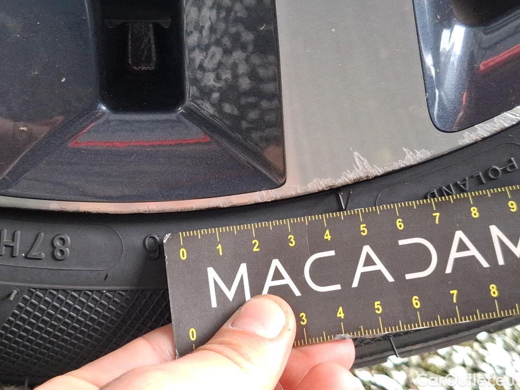  Nissan  Micra NISSAN  5p Berline IG-T 90 N-Connecta #33