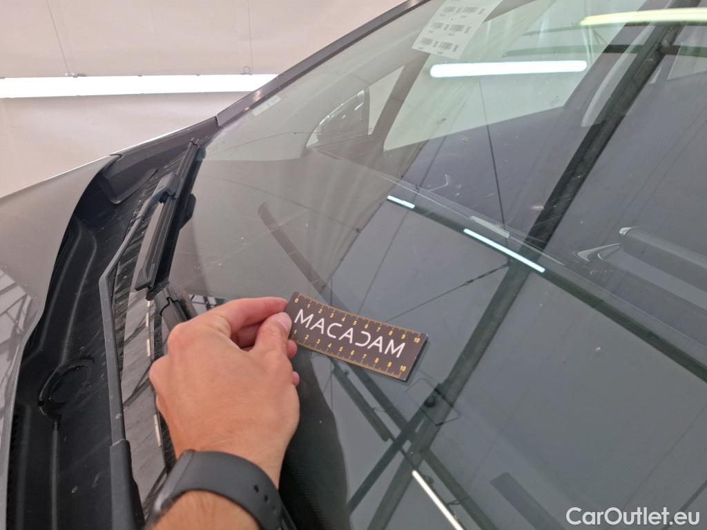  Peugeot  208  Allure Business 1.2 PureTech 110CV BVM6 E6dT #52