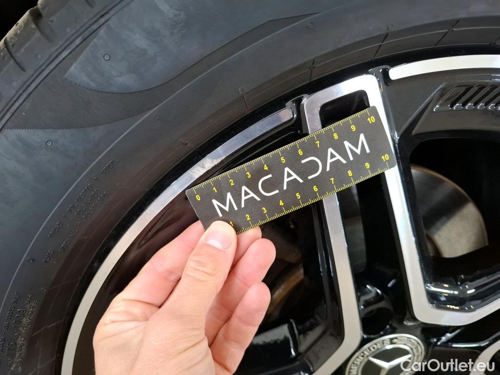  Mercedes  GLA MERCEDES-BENZ  / 2020 / 5P / SUV 1.3  250 e AMG LINE DCT #70