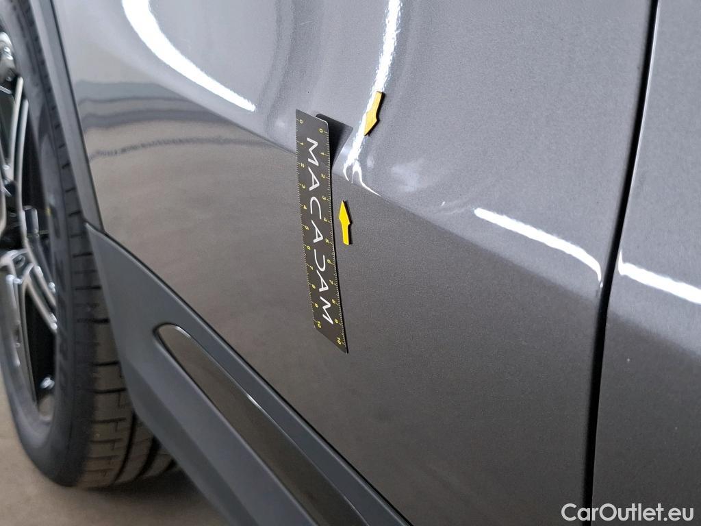  Mercedes  GLA MERCEDES-BENZ  / 2020 / 5P / SUV 1.3  250 e AMG LINE DCT #74