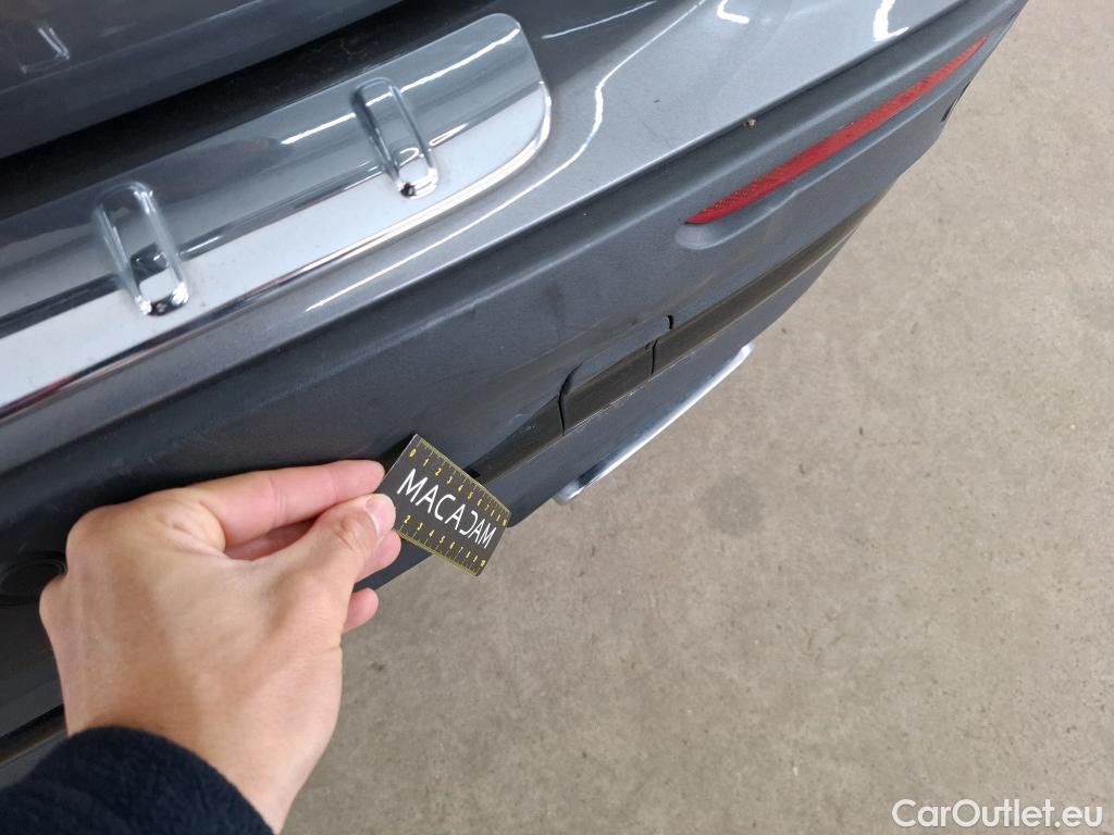  Mercedes  GLA MERCEDES-BENZ  / 2020 / 5P / SUV 1.3  250 e AMG LINE DCT #41