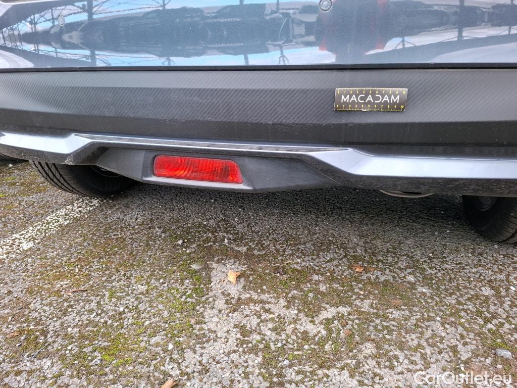  Nissan  Micra NISSAN  5p Berline IG-T 90 N-Connecta #64