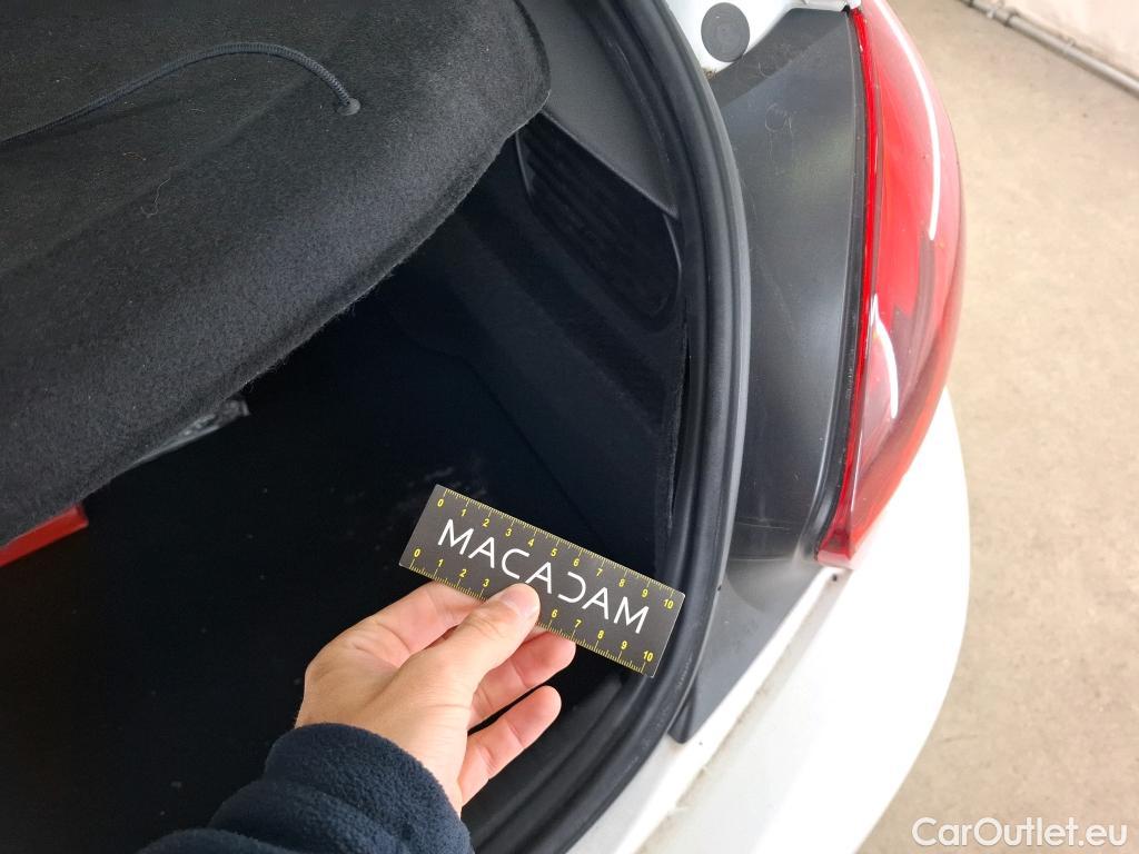  Peugeot  208  Style 1.2 PureTech 80CV BVM5 E6 #41