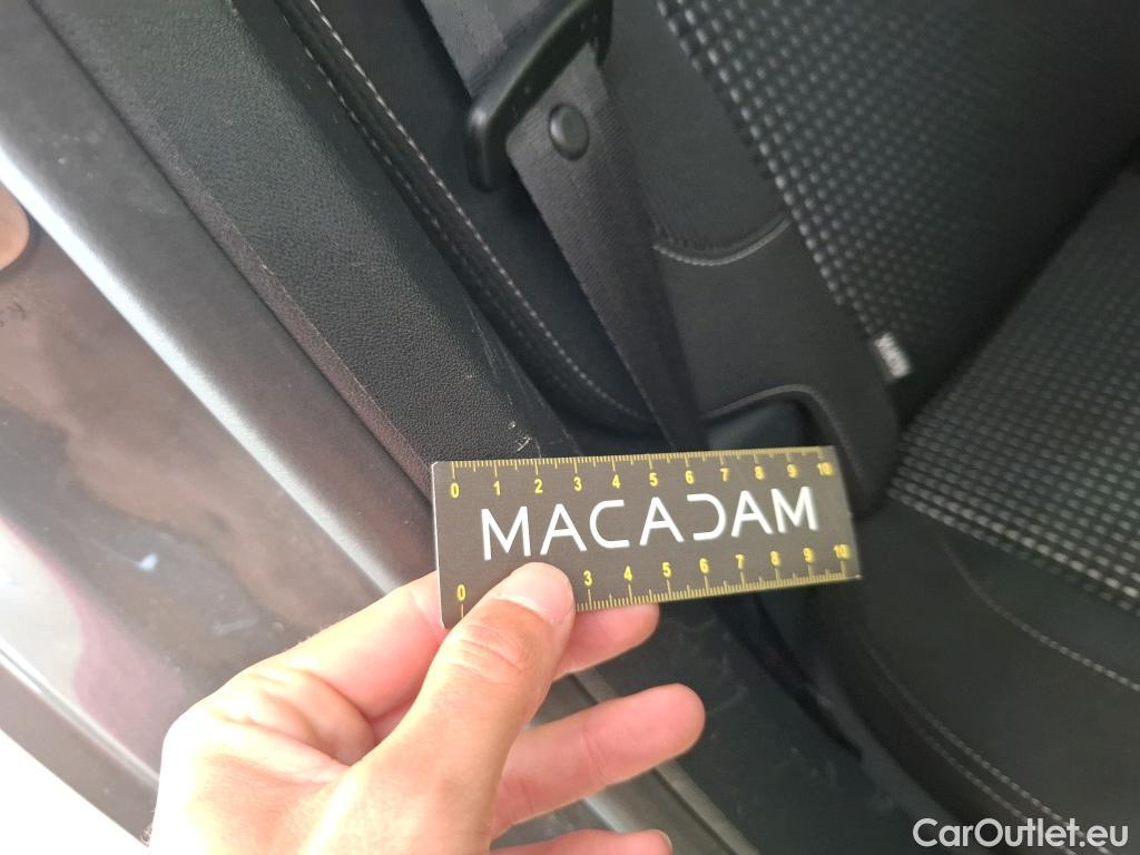  Peugeot  208  Allure Business 1.2 PureTech 110CV BVM6 E6dT #36