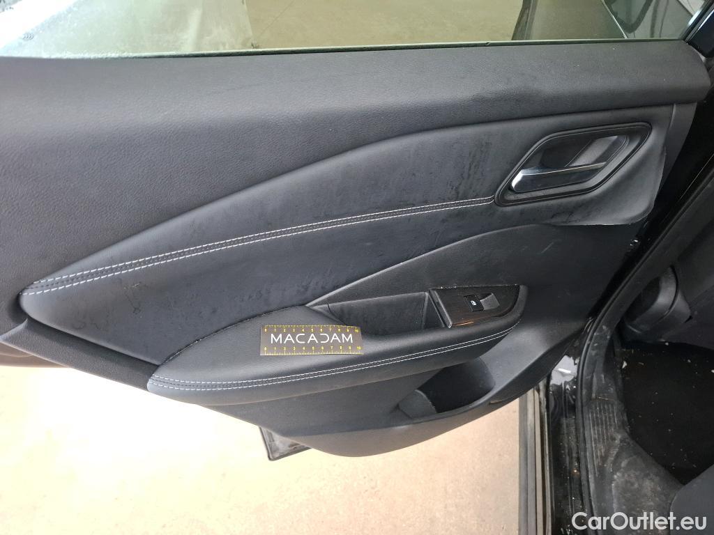  Nissan  Qashqai NISSAN  / 2021 / 5P / Crossover 1.3 MHEV 158ch Xtronic N-Style(SP) #23