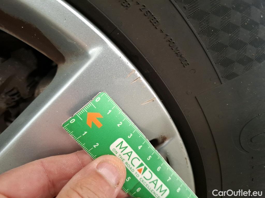  Peugeot  3008  II Active Pack 1.5 HDi 130CV BVA8 E6d #6