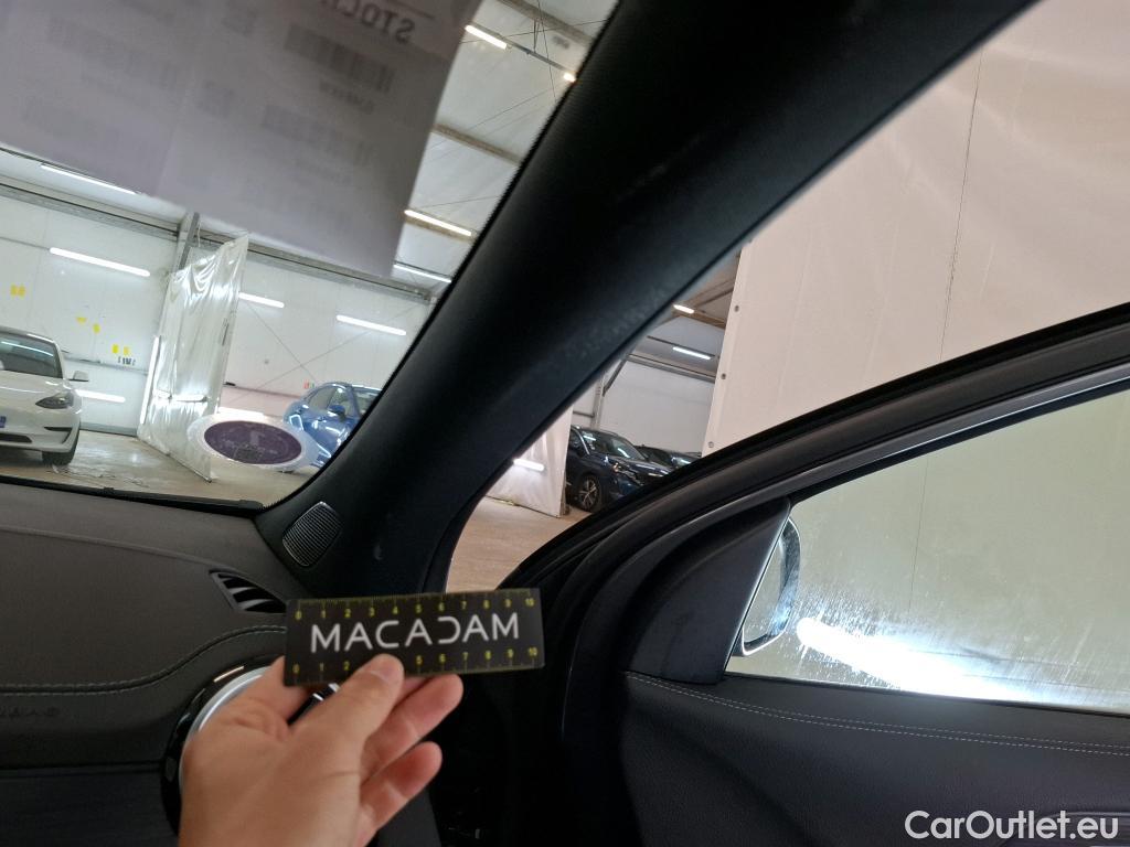  Mercedes  GLA MERCEDES-BENZ  / 2020 / 5P / SUV 1.3  250 e AMG LINE DCT #43